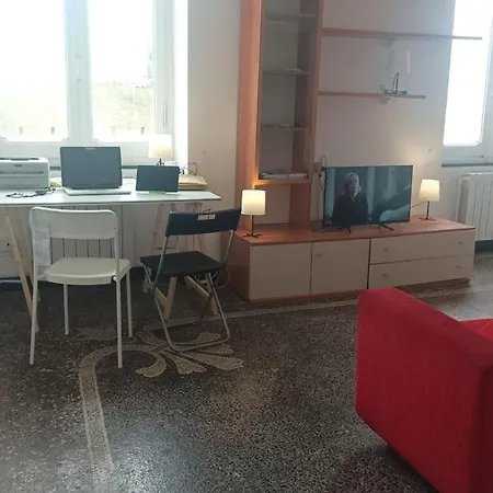 Fiumarasampierdarena Appartement *
